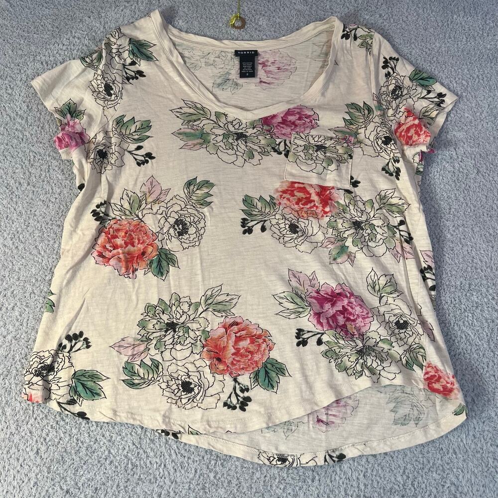Torrid pocket t-shirt floral print cotton modal blend size Torrid 2 (2X)